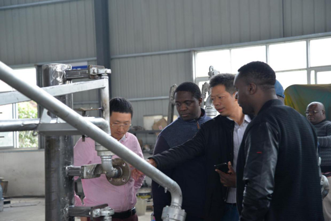 延長石油液化氣底部裝卸車鶴管現已發往使用現場